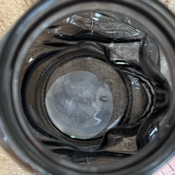 Small smoky black skull jar - Picture 3 of 7